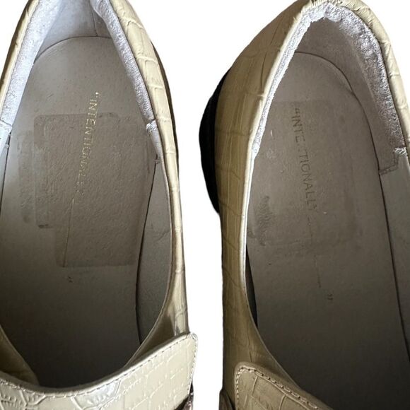 INTENTIONALLY BLANK Hk2 Loafer In Ojai - Picture 5 of 15